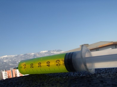 colorant fluoresceine pour détection d'infiltration
